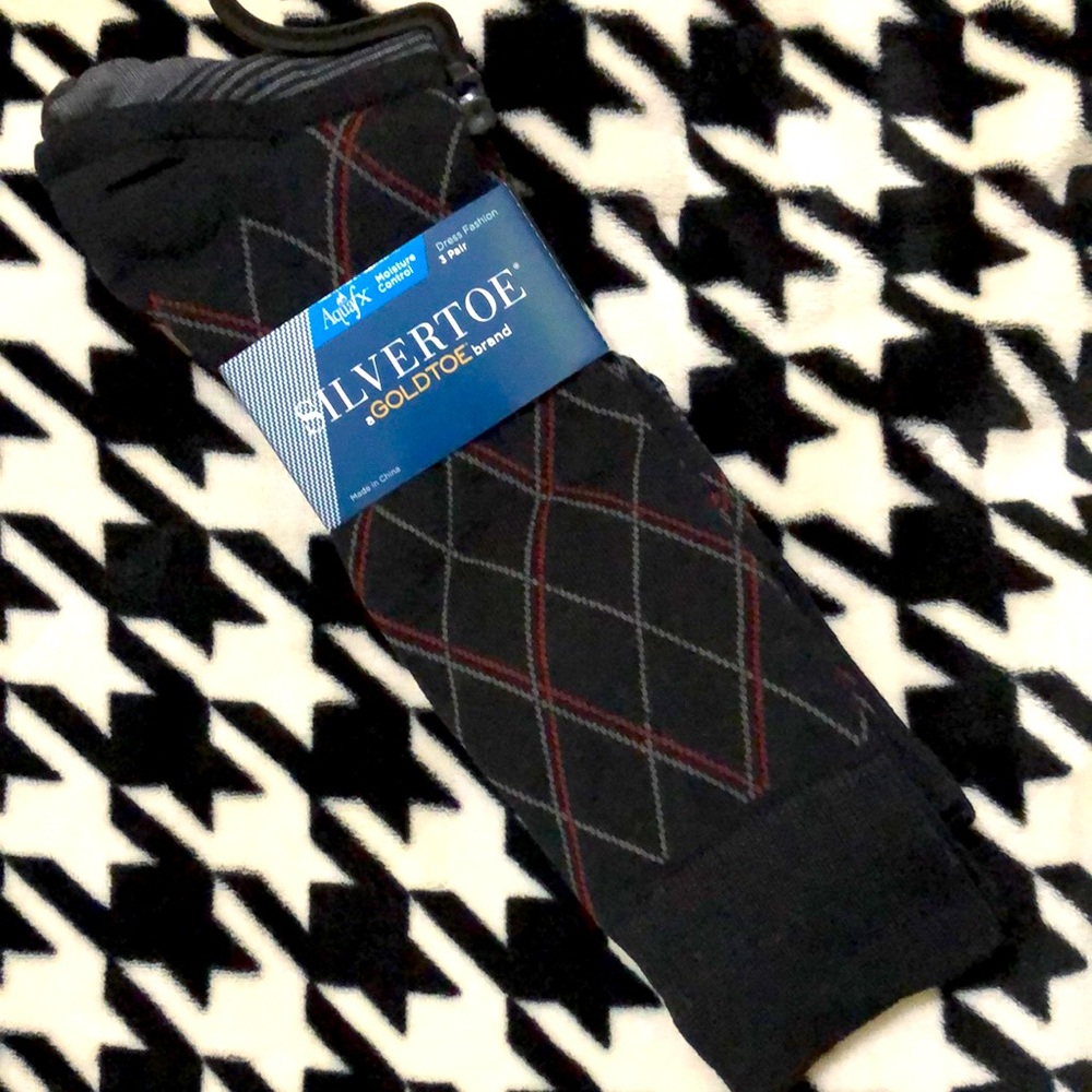 3-pr Silvertoe Dress Fashion Socks 🧦